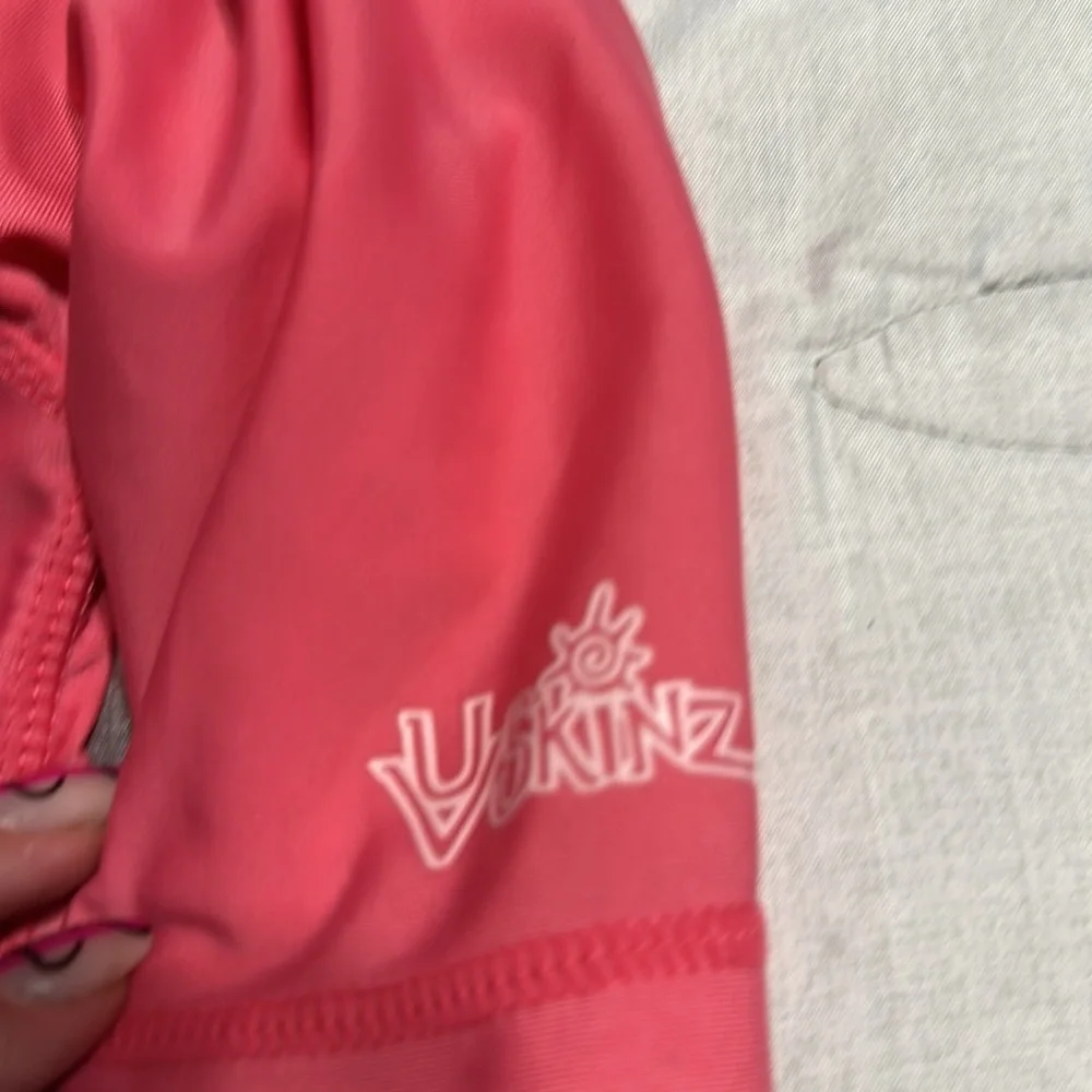 UV Skinz Rashguard Shirt Pink Parrot Design size 7 Beach Swim